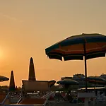 Cozy Seaside Flat In The Centre - Beahost Apartment Bibione